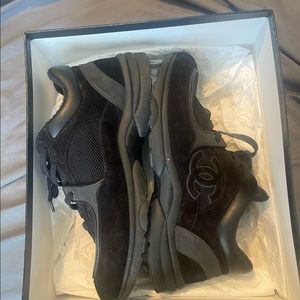 COPY - Chanel low top trainer Black/Black